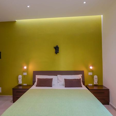 קליארי Insula B&B חדר תמונה
